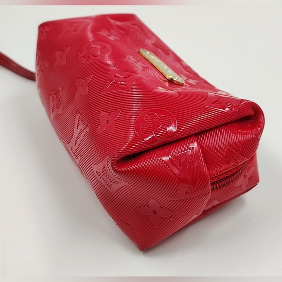 Free w/ Purchase Red Wristlet - Picture 2 of 9